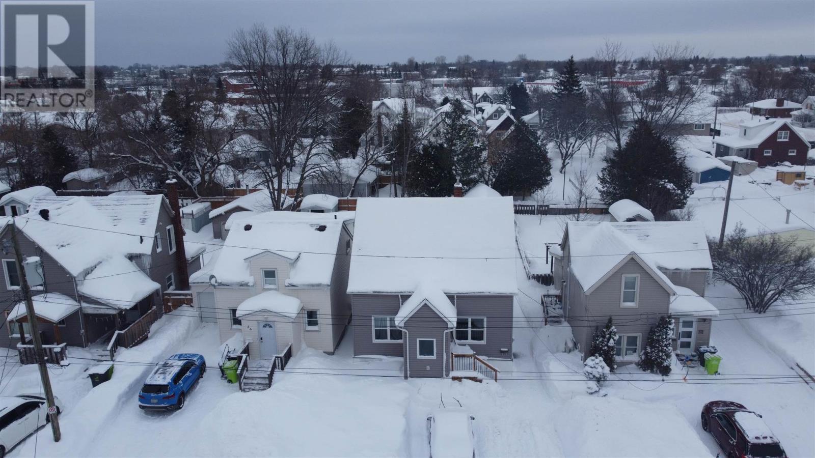 34 Algoma Ave, Sault Ste. Marie, Ontario  P6B 2P7 - Photo 2 - SM260005