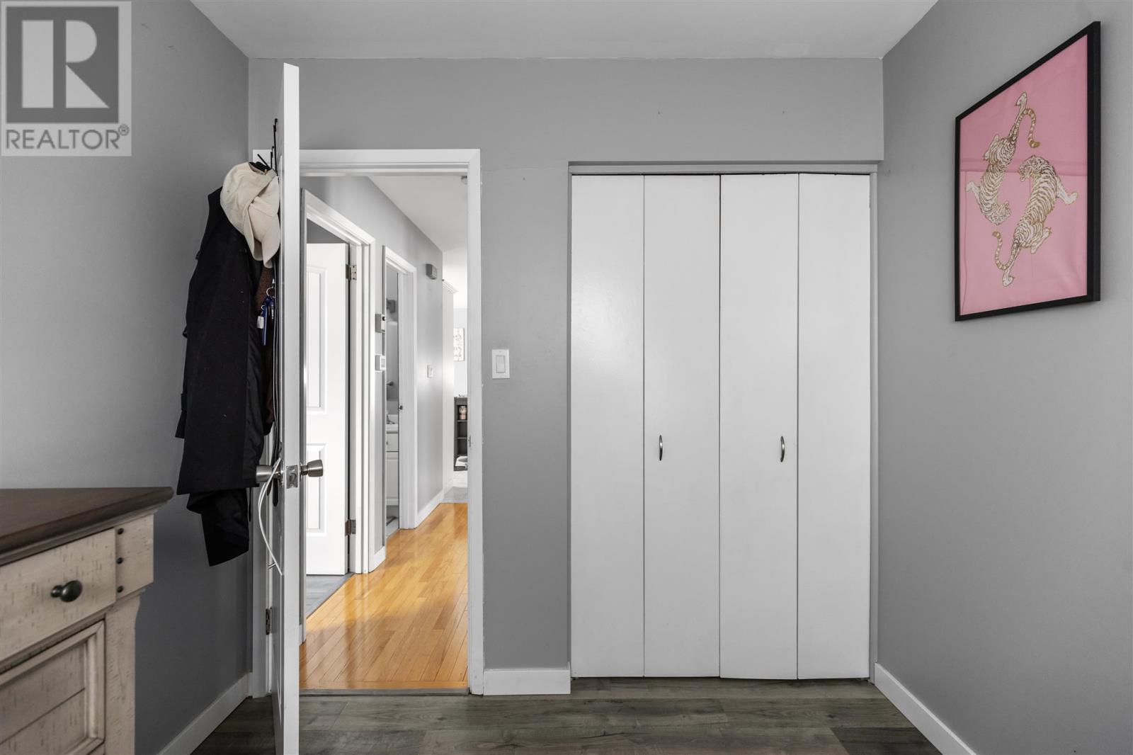 4 St. Michael's Sq, Sault Ste. Marie, Ontario  P6C 2V7 - Photo 15 - SM260016