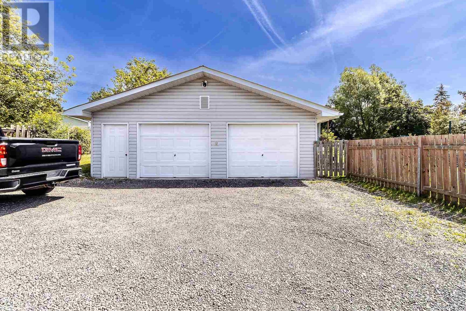 434 North St, Sault Ste. Marie, Ontario  P6B 2B3 - Photo 7 - SM260053