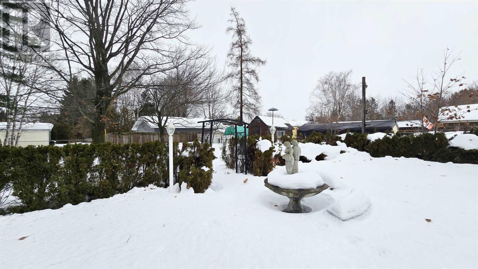 90 Market St, Sault Ste. Marie, Ontario  P6A 4T3 - Photo 41 - SM260073