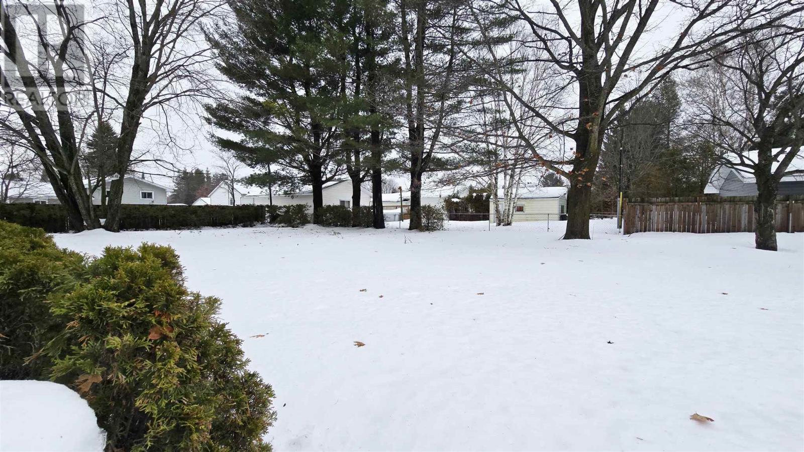 90 Market St, Sault Ste. Marie, Ontario  P6A 4T3 - Photo 44 - SM260073