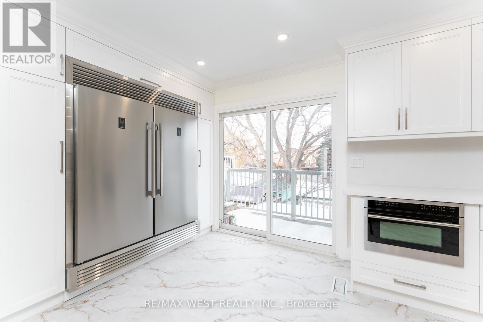 Main Fl - 188 Misty Meadow Drive, Vaughan, Ontario  L4L 3V7 - Photo 19 - N12683372