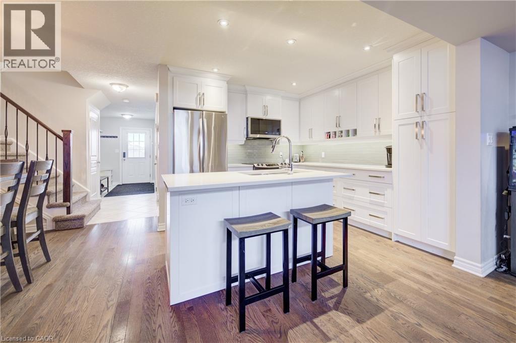 34 Harrison Street, Stratford, Ontario  N5A 0A4 - Photo 9 - 40797639