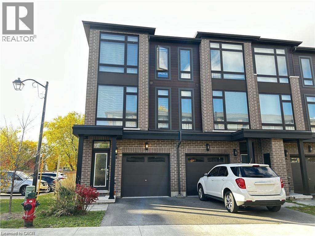 270 Melvin Avenue Unit# 16, Hamilton, Ontario  L8H 2K3 - Photo 1 - 40797632