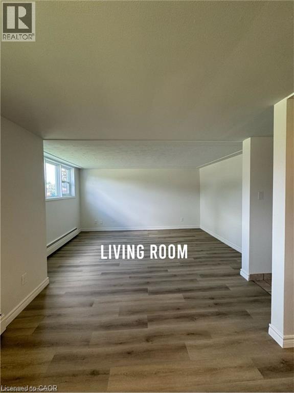 6 Elmsdale Drive Unit# 1, Kitchener, Ontario  N2E 1H6 - Photo 6 - 40797455