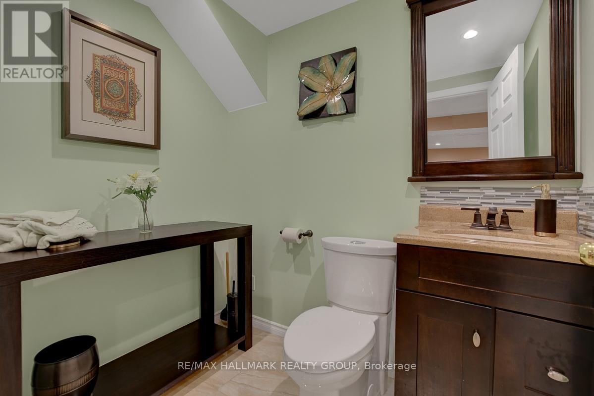 343 Quartz Avenue, Clarence-Rockland, Ontario  K4K 0A2 - Photo 43 - X12387078