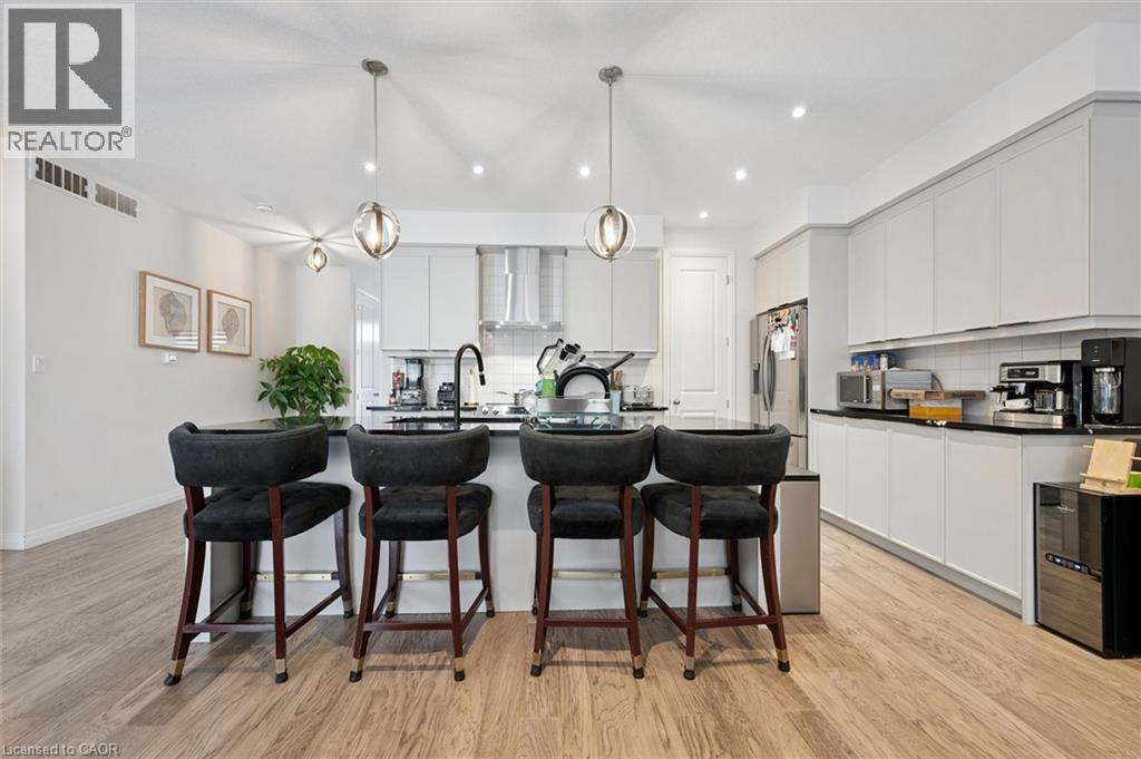 972 Stonecliffe Walk Unit# 18, Kitchener, Ontario  N2P 0K5 - Photo 20 - 40792292