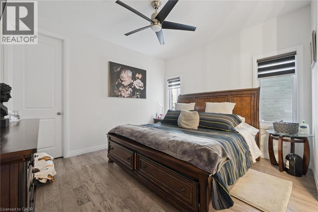 972 Stonecliffe Walk Unit# 18, Kitchener, Ontario  N2P 0K5 - Photo 27 - 40792292