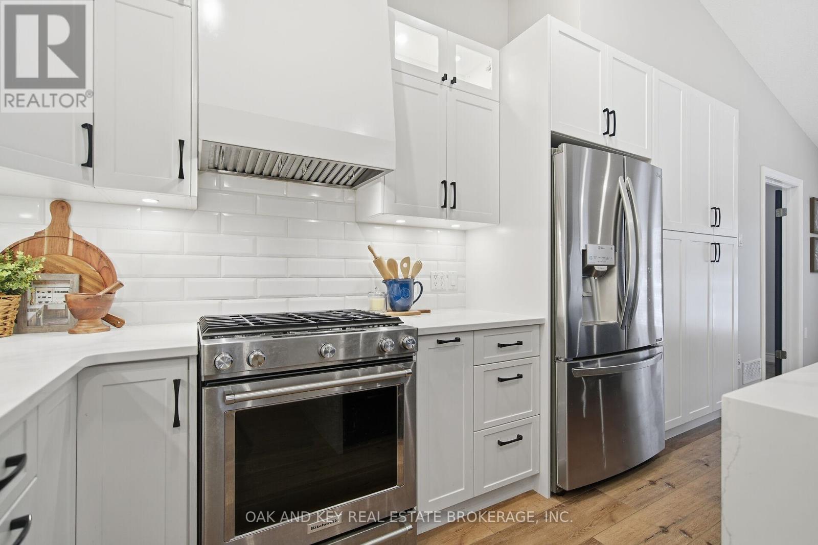 2 - 4067 Colonel Talbot Road, London South, Ontario  N6P 1V9 - Photo 11 - X12685558