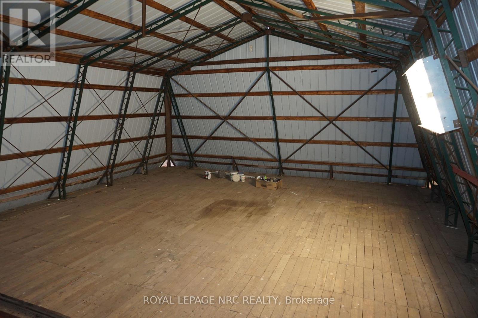 326 Lakeshore Road, Niagara-On-The-Lake, Ontario  L0S 1J0 - Photo 38 - X12589252