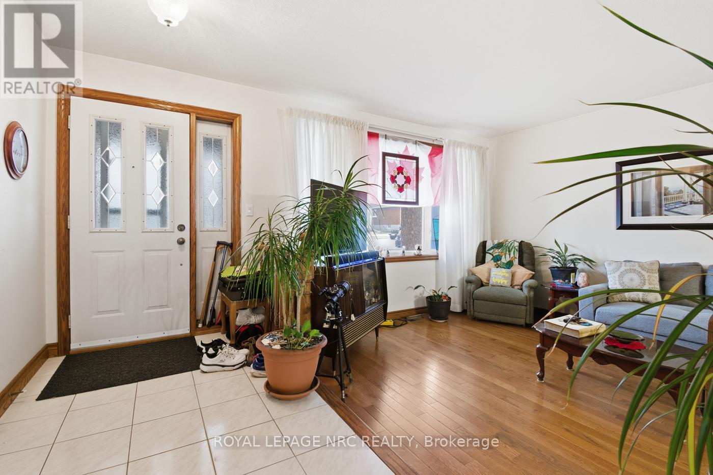 3 Borden Avenue, Port Colborne, Ontario  L3K 3Z6 - Photo 3 - X12685546