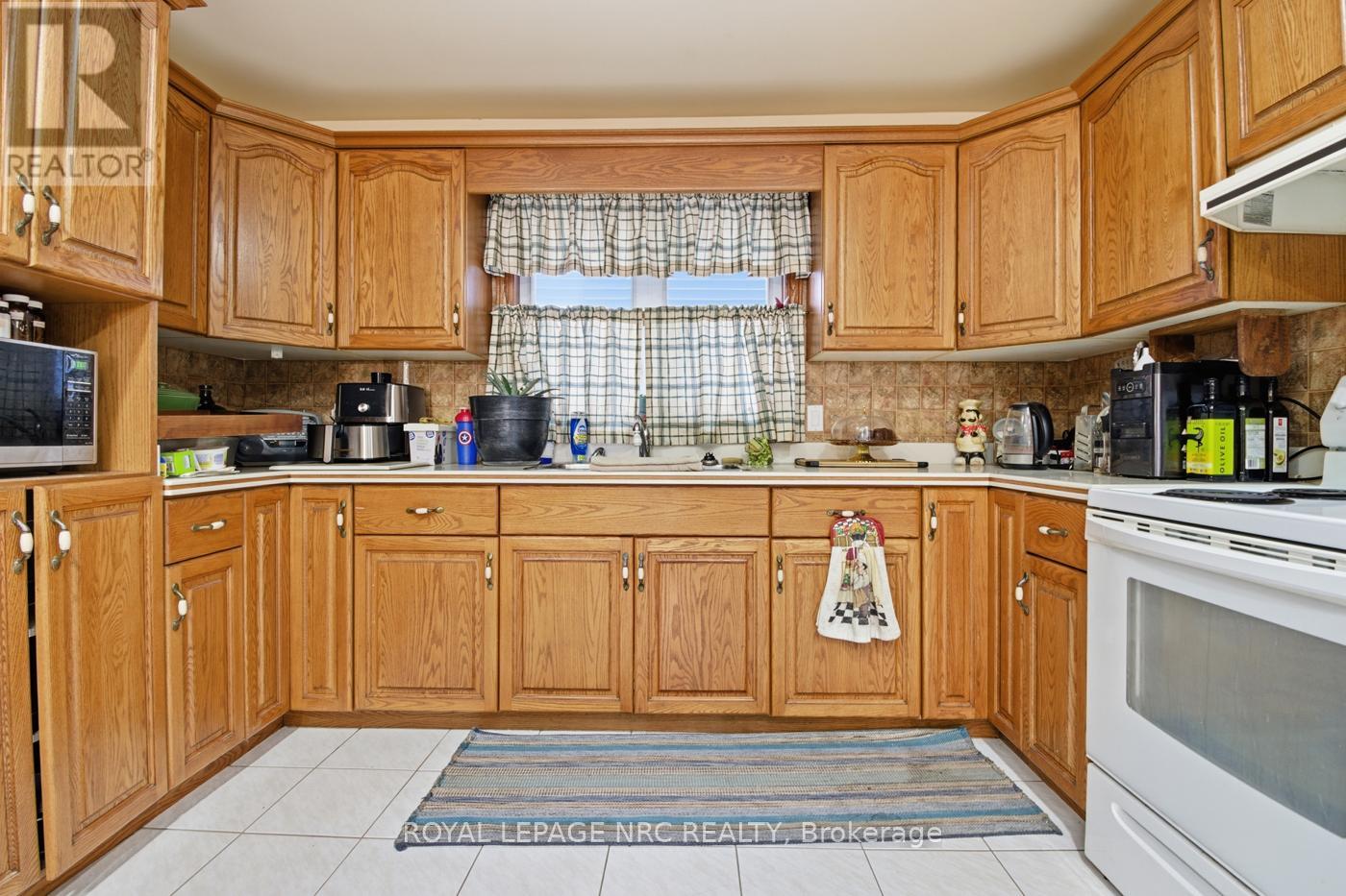 3 Borden Avenue, Port Colborne, Ontario  L3K 3Z6 - Photo 8 - X12685546