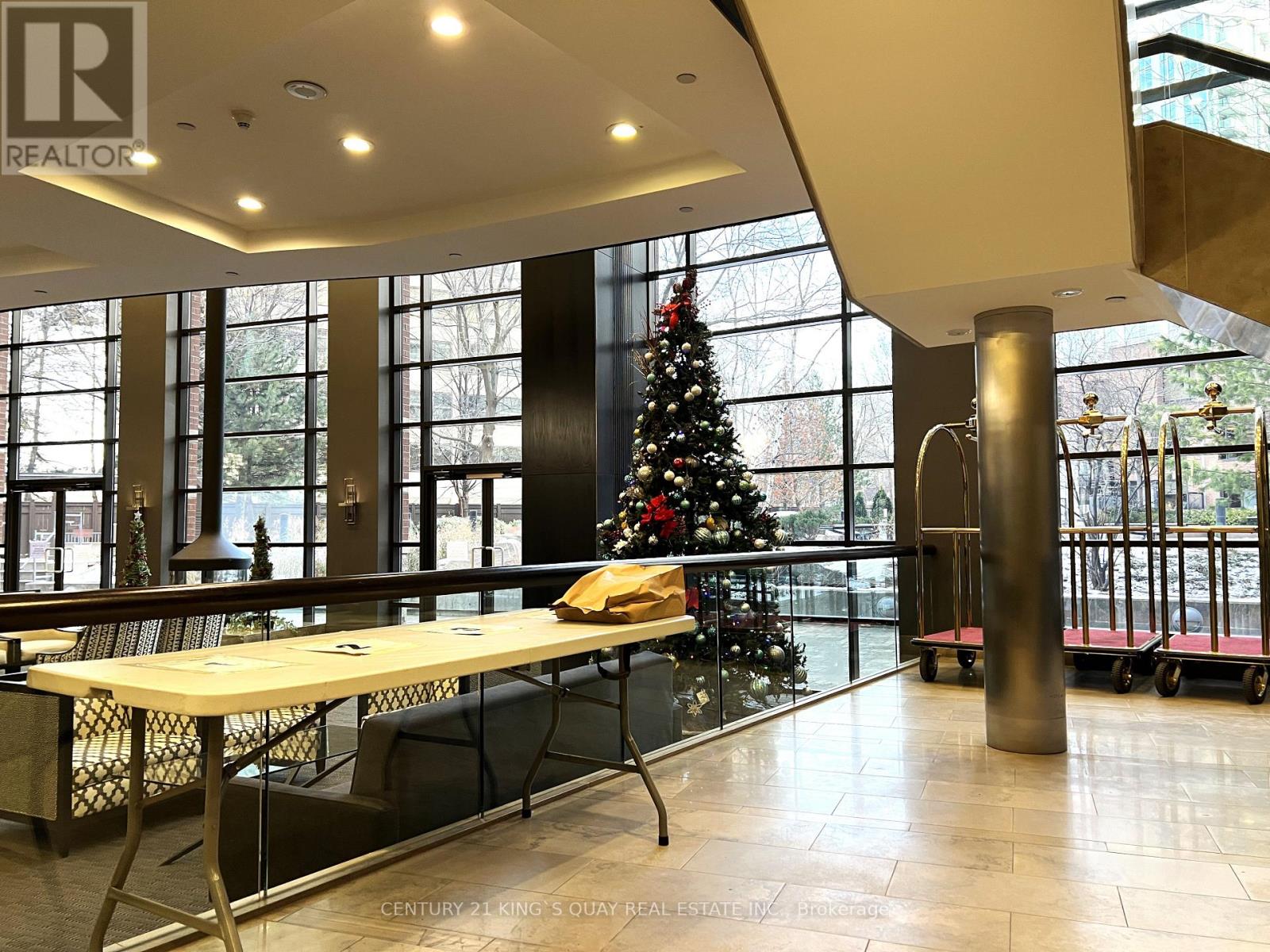 2411 - 33 Sheppard Avenue E, Toronto, Ontario  M2N 7K1 - Photo 4 - C12606002