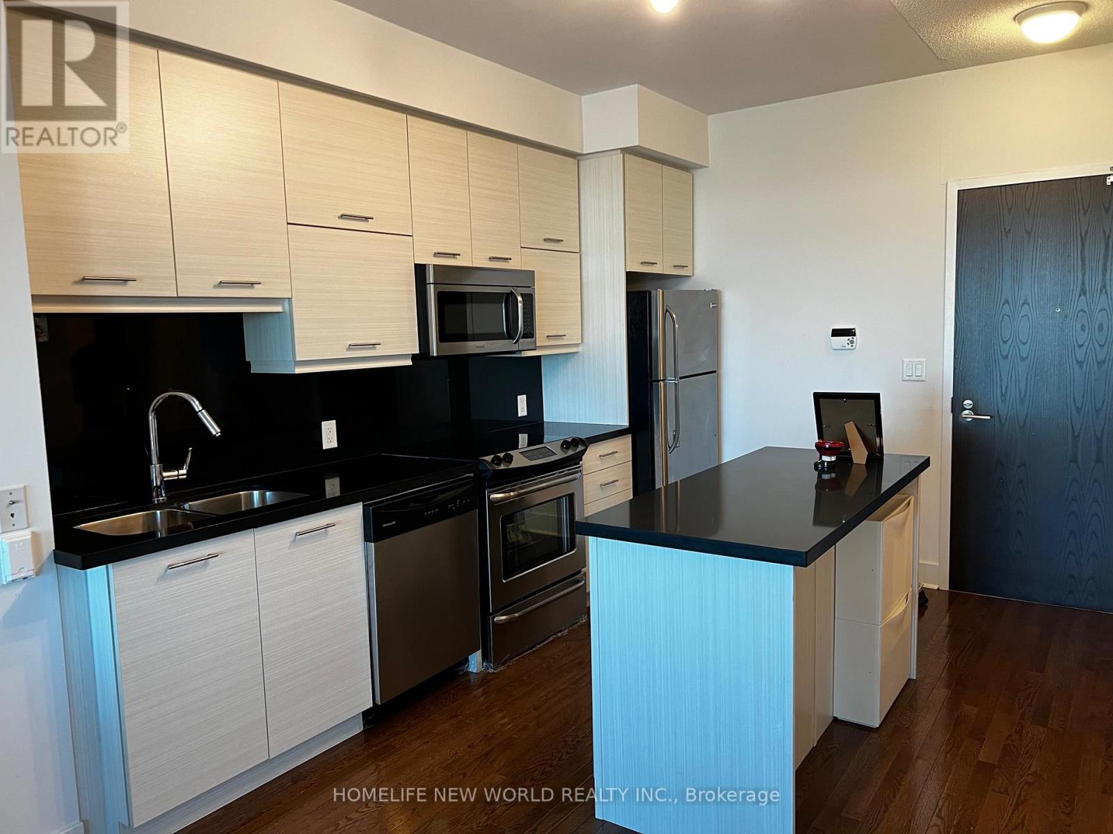 1604 - 26 Norton Avenue, Toronto, Ontario  M2N 0H6 - Photo 2 - C12685496