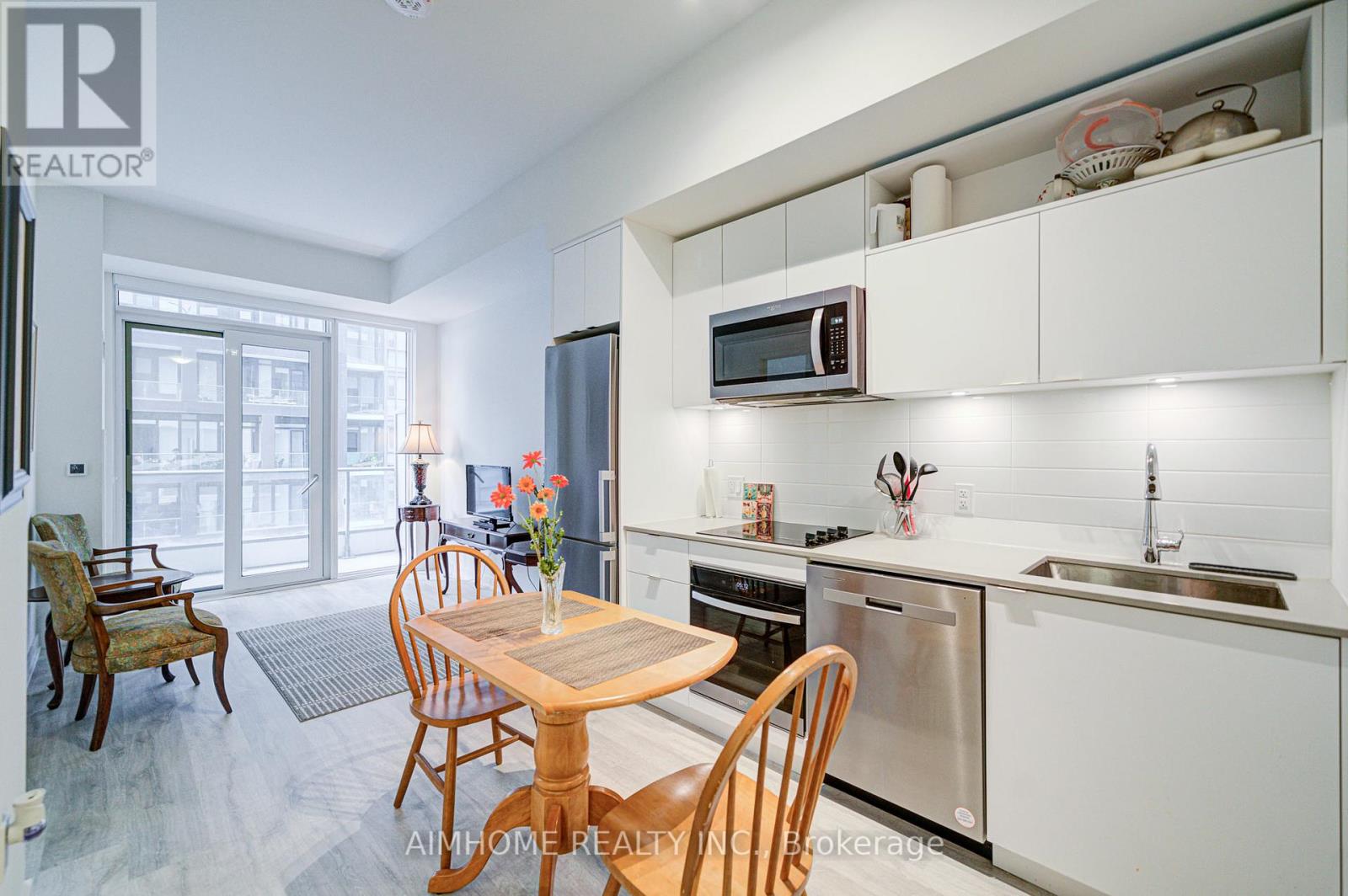 1723 - 70 Princess Street, Toronto, Ontario  M5A 0X6 - Photo 3 - C12685504