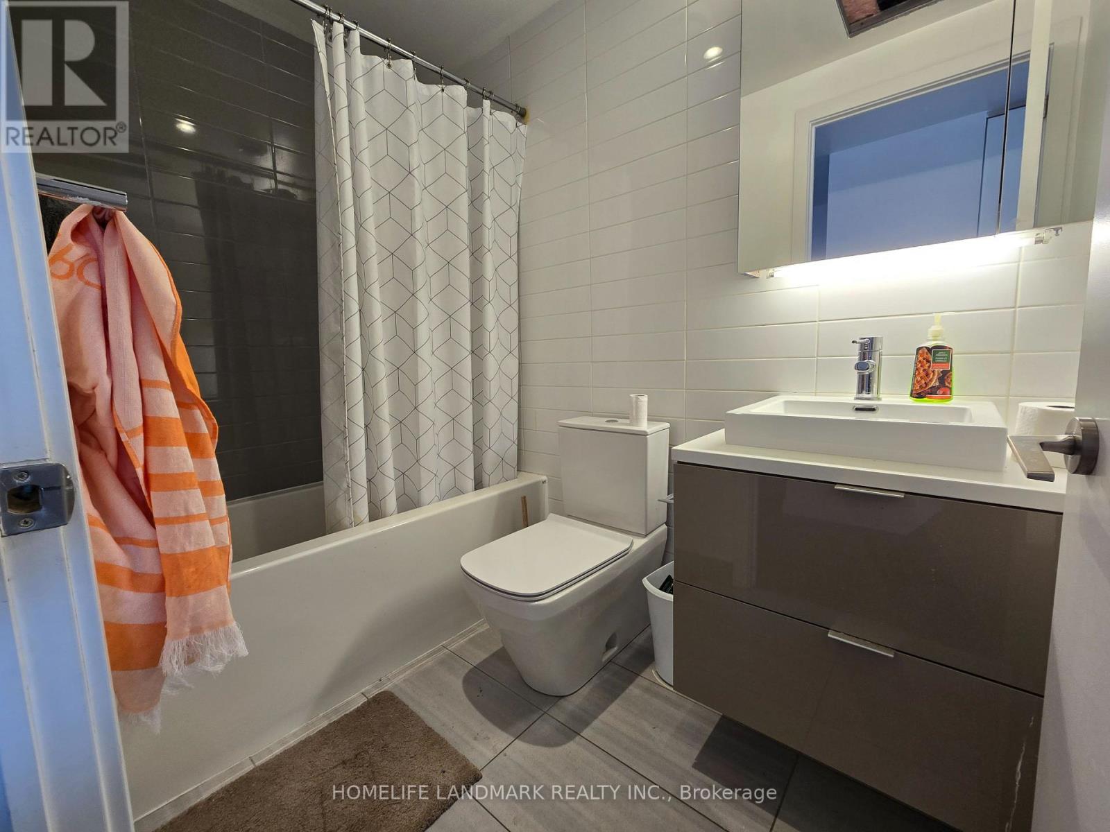 2107 - 170 Bayview Avenue, Toronto, Ontario  M5A 0M4 - Photo 10 - C12685556