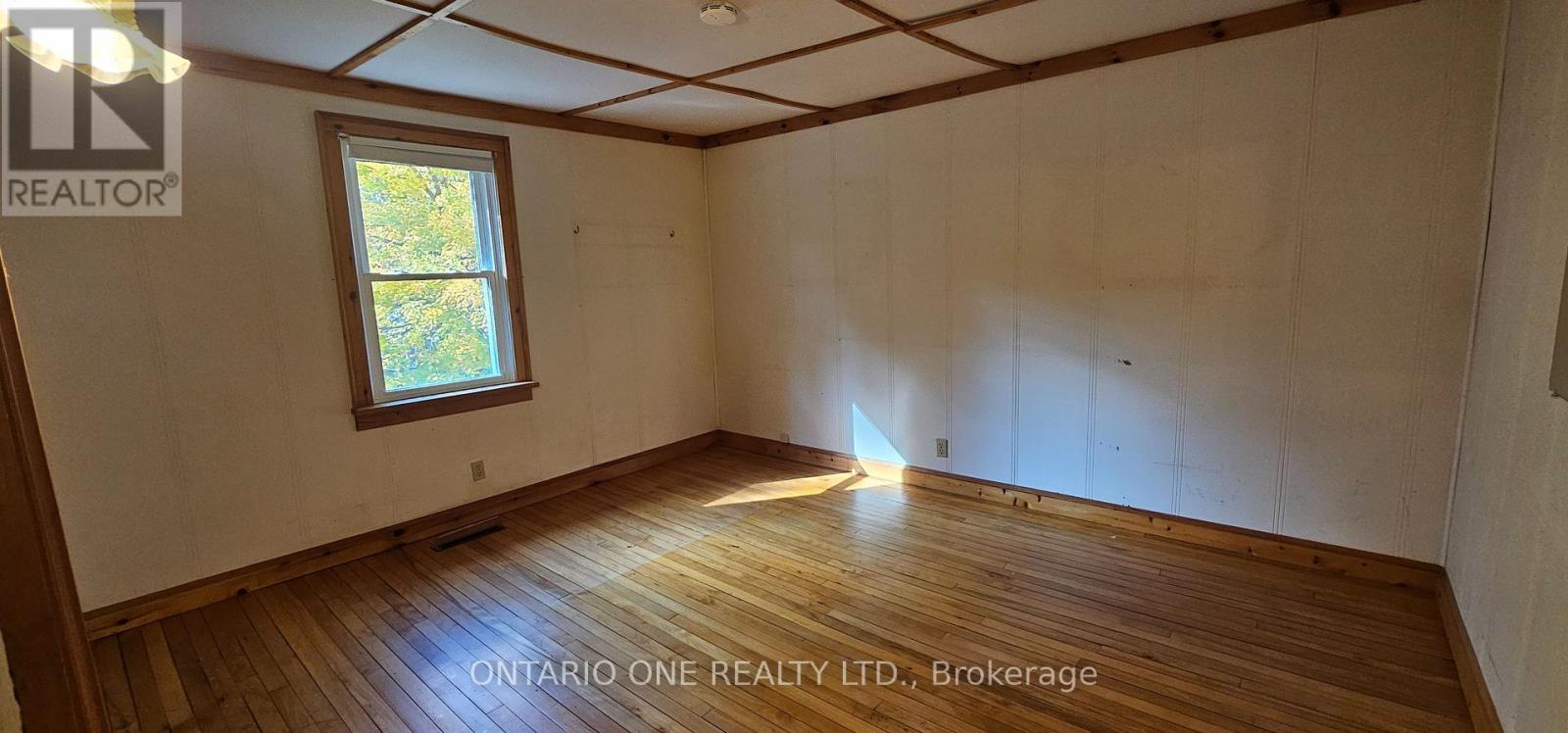 1479 11 Highway S, Gravenhurst, Ontario  P0E 1G0 - Photo 10 - X12685576