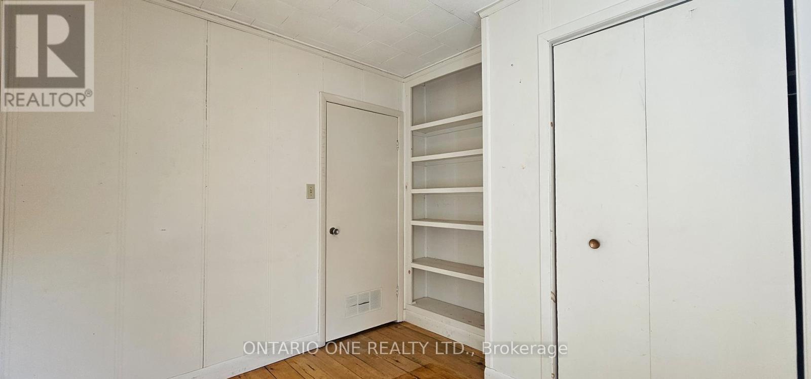 1479 11 Highway S, Gravenhurst, Ontario  P0E 1G0 - Photo 17 - X12685576