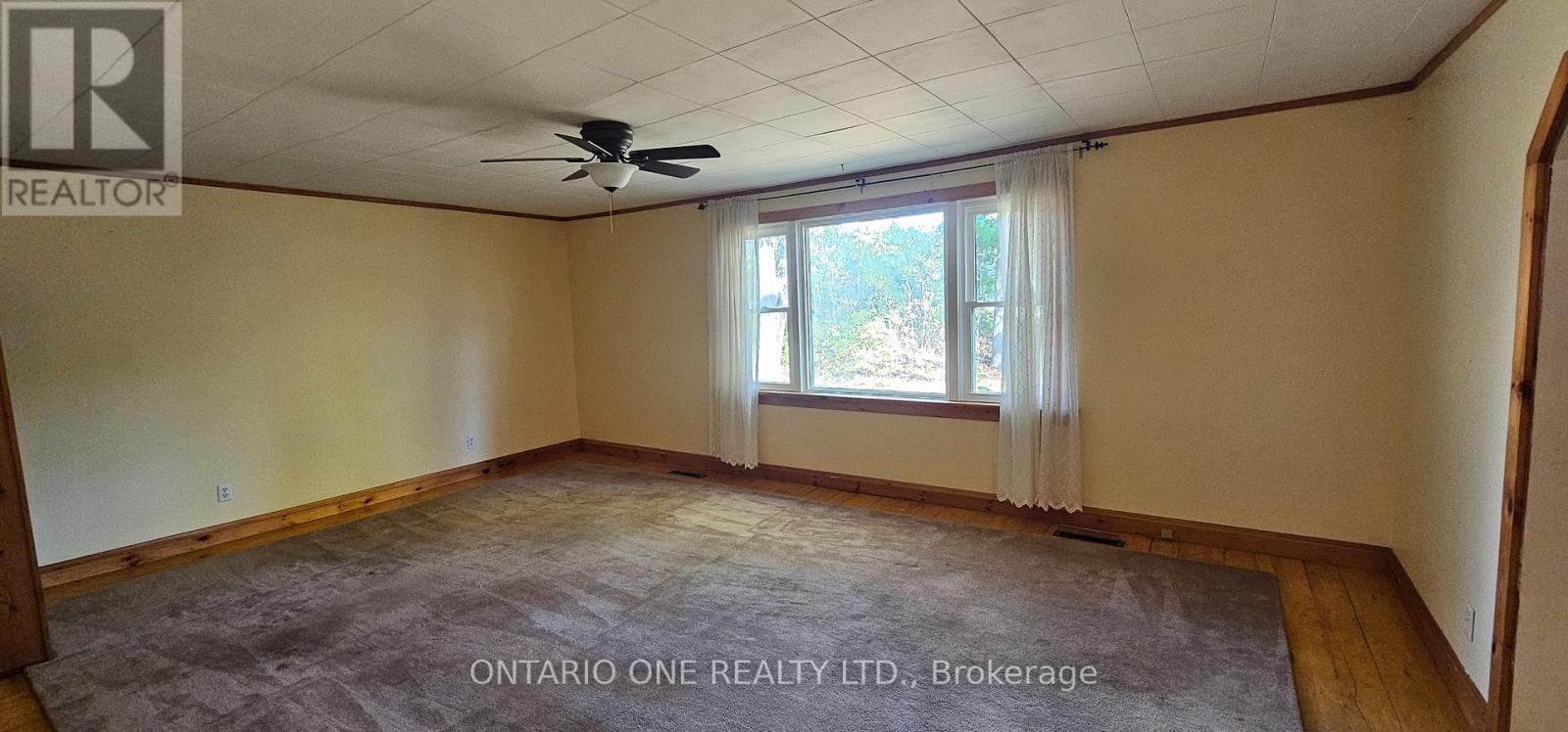 1479 11 Highway S, Gravenhurst, Ontario  P0E 1G0 - Photo 18 - X12685576