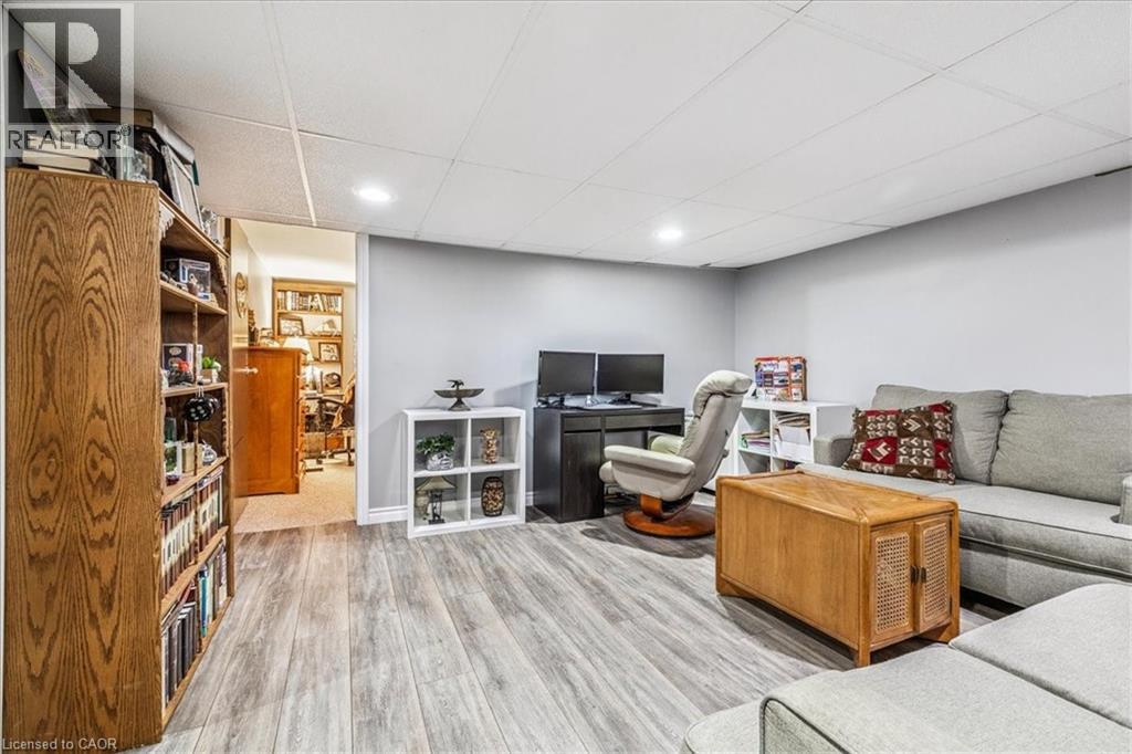 58 Sandra Crescent, Grimsby, Ontario  L3M 4Y6 - Photo 34 - 40797256