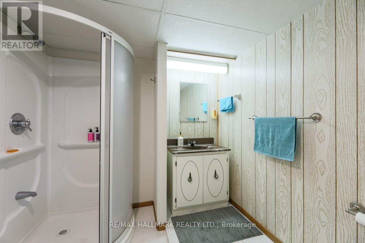 12 Trinnell Boulevard, Toronto, Ontario  M1L 1S7 - Photo 14 - E12685560