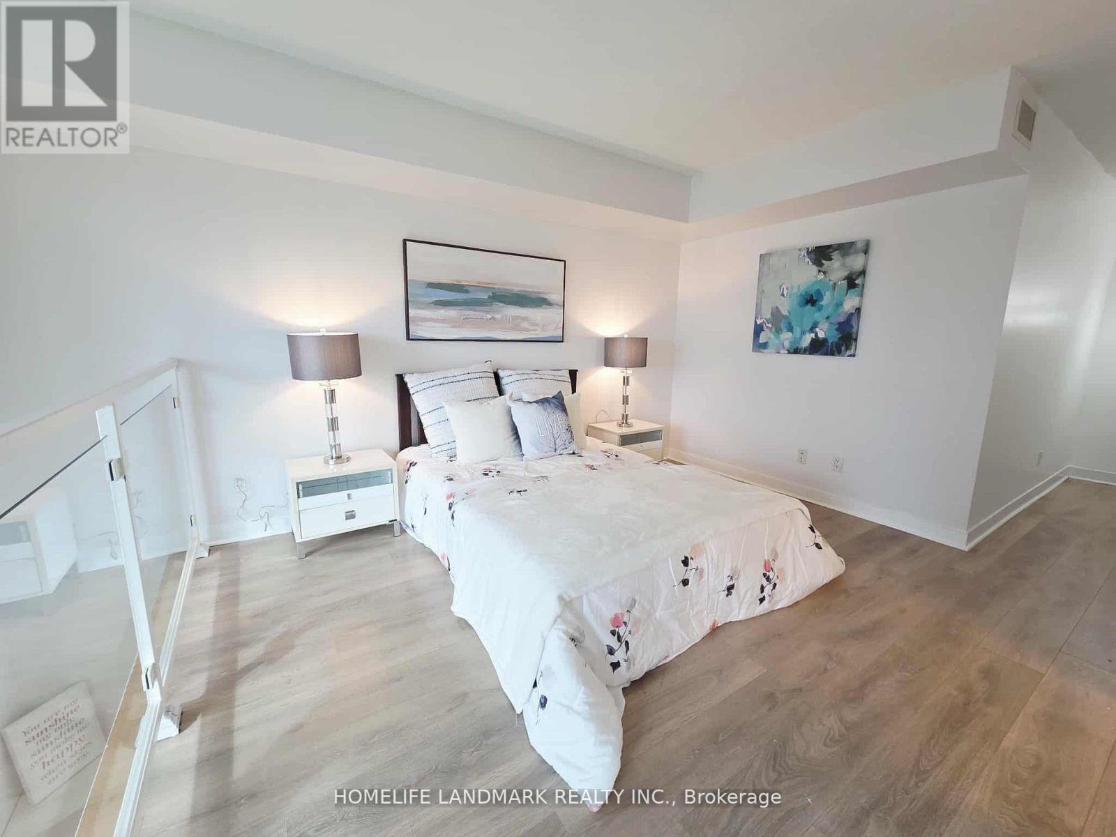1706 - 155 Legion Road N, Toronto (Mimico), Ontario  M8Y 0A7 - Photo 6 - W12685484