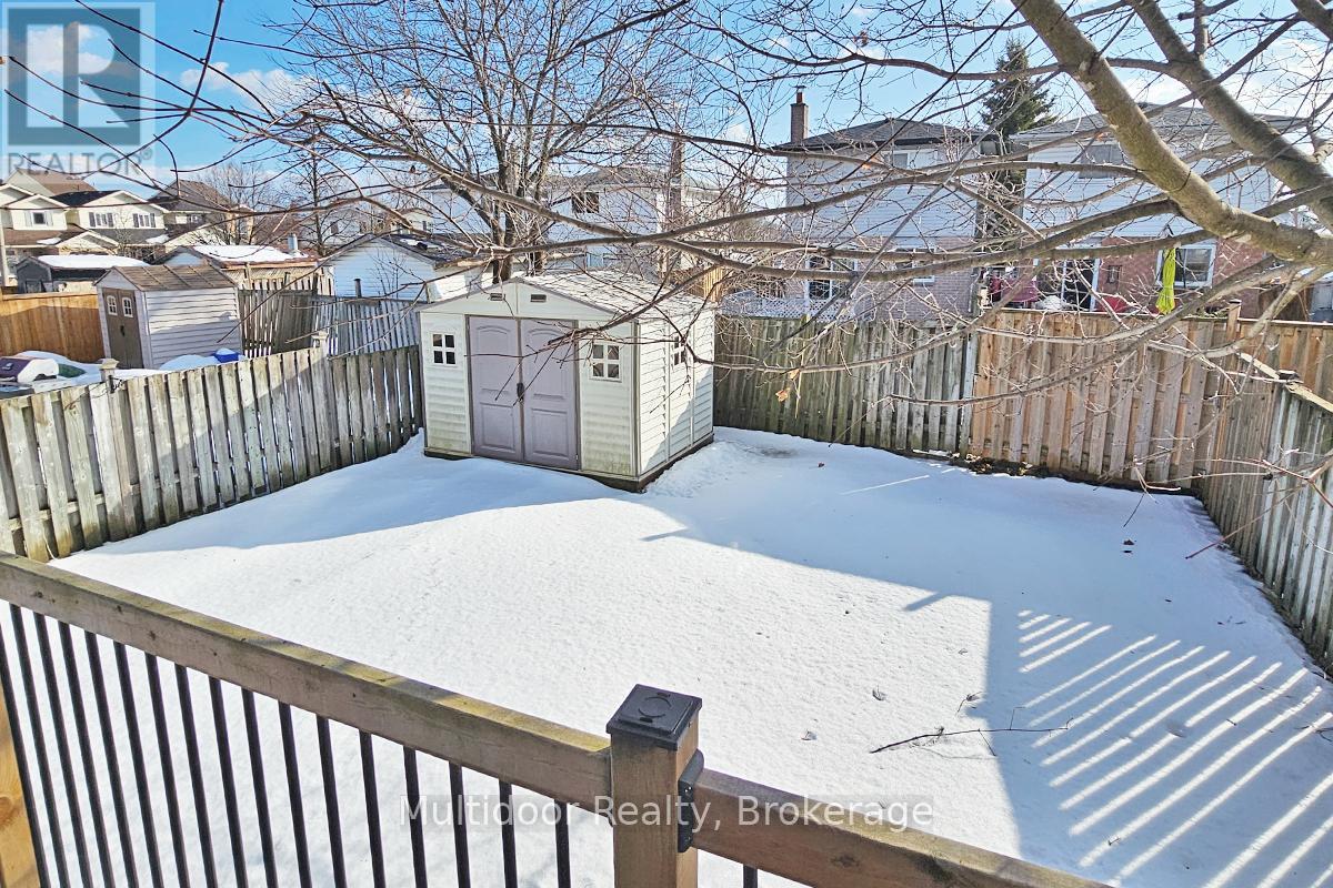 12 Hill Street, Halton Hills (Ac Acton), Ontario  L7J 2W2 - Photo 18 - W12685492