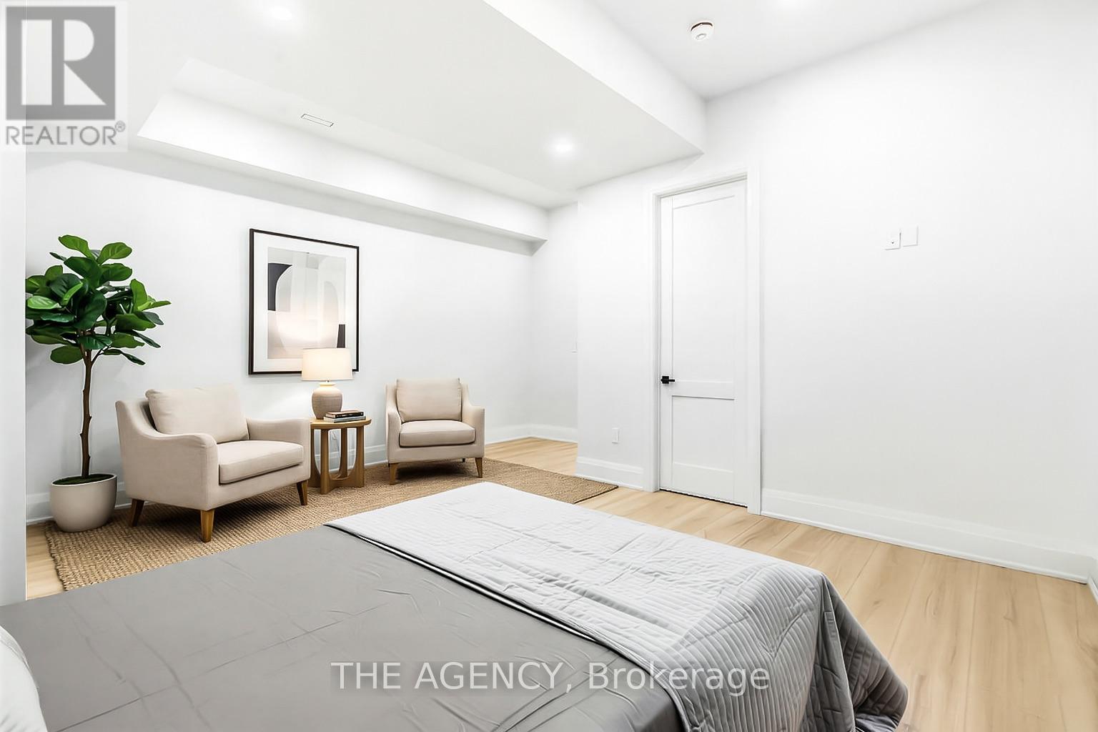 9 Earl Street, Mississauga, Ontario  L5M 1N6 - Photo 49 - W12685516