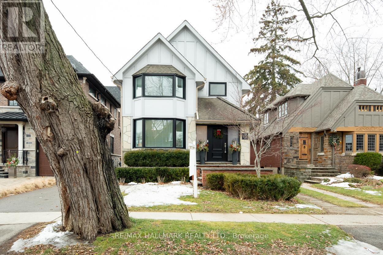 14 Wendover Road, Toronto (Kingsway South), Ontario  M8X 2K9 - Photo 1 - W12685566