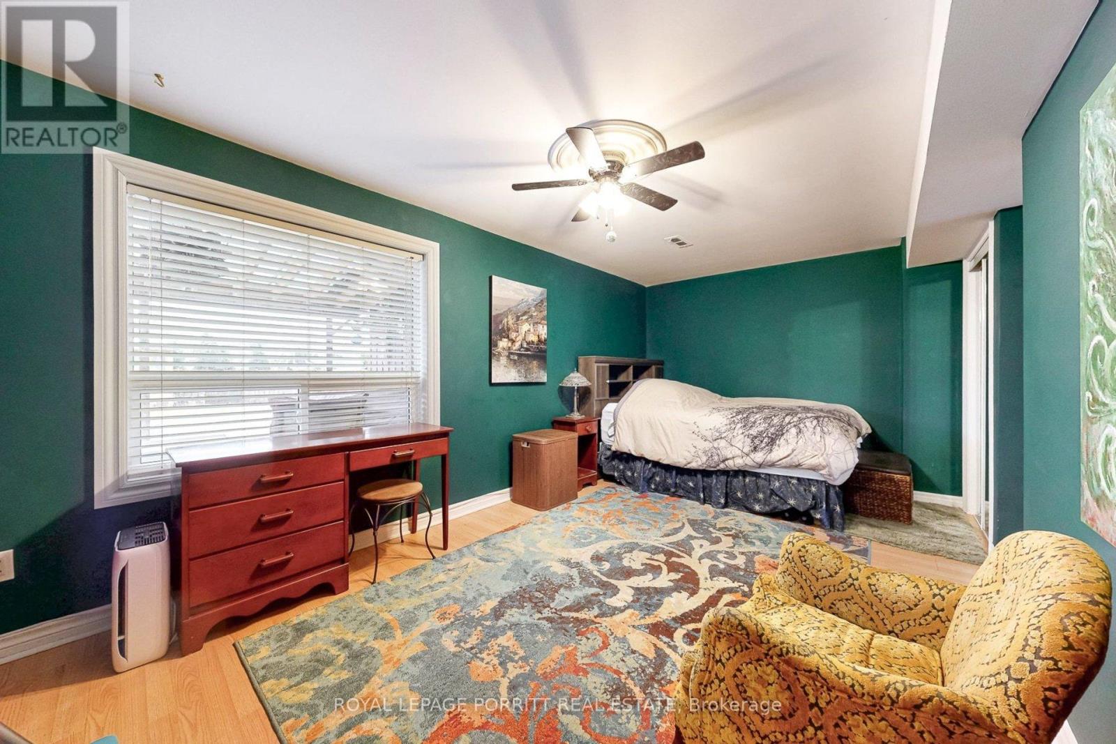 1435 Strathy Avenue, Mississauga, Ontario  L5E 2L3 - Photo 26 - W12685570