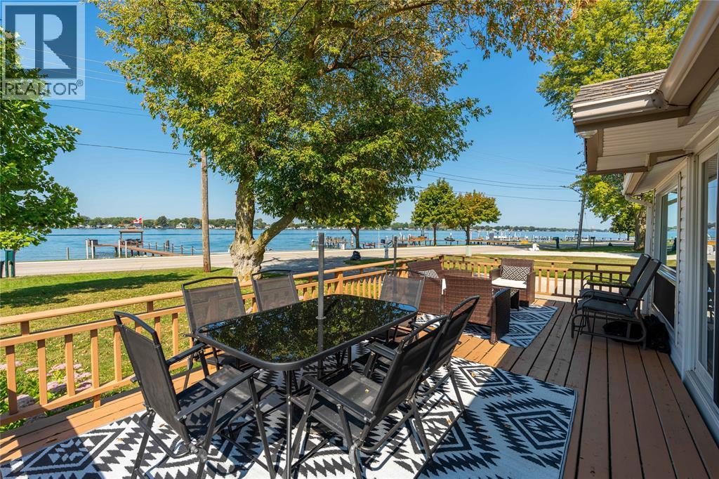 4114 St. Clair Parkway, Port Lambton, Ontario  N0P 2B0 - Photo 3 - 26000769