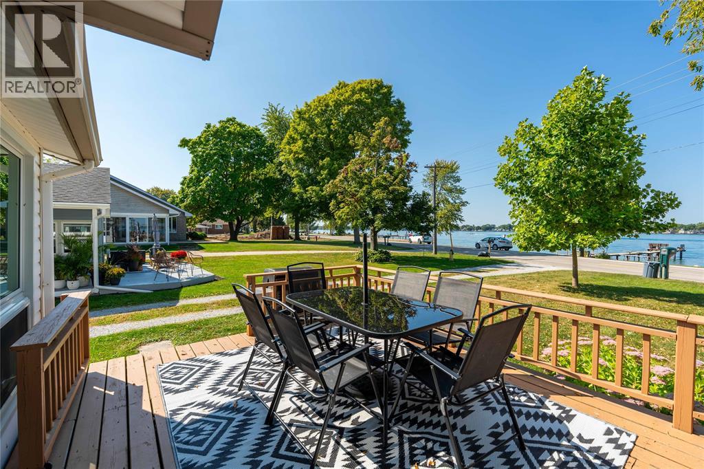 4114 St. Clair Parkway, Port Lambton, Ontario  N0P 2B0 - Photo 5 - 26000769