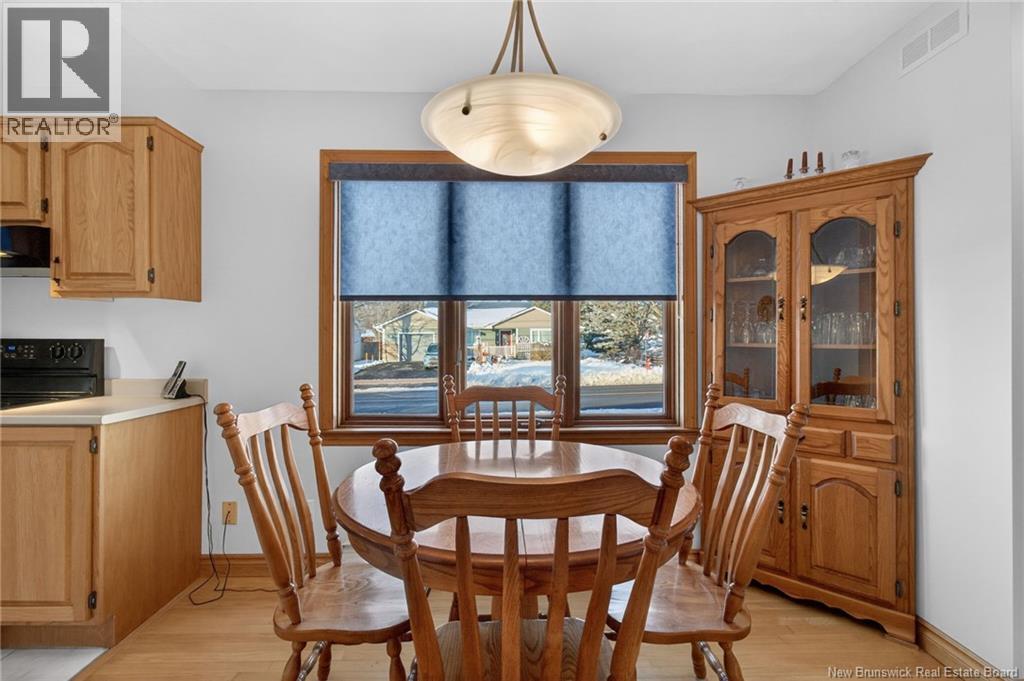 812 Centrale, Dieppe, New Brunswick  E1A 6V5 - Photo 16 - NB131976