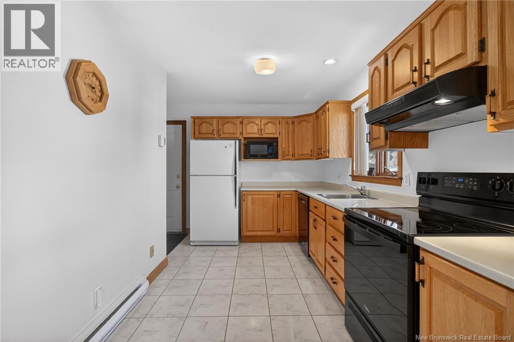 812 Centrale, Dieppe, New Brunswick  E1A 6V5 - Photo 19 - NB131976