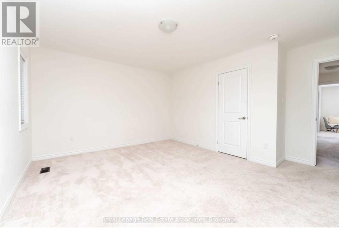 4 Bilanski Farm Road, Brantford, Ontario  N3S 0J4 - Photo 7 - X12685490