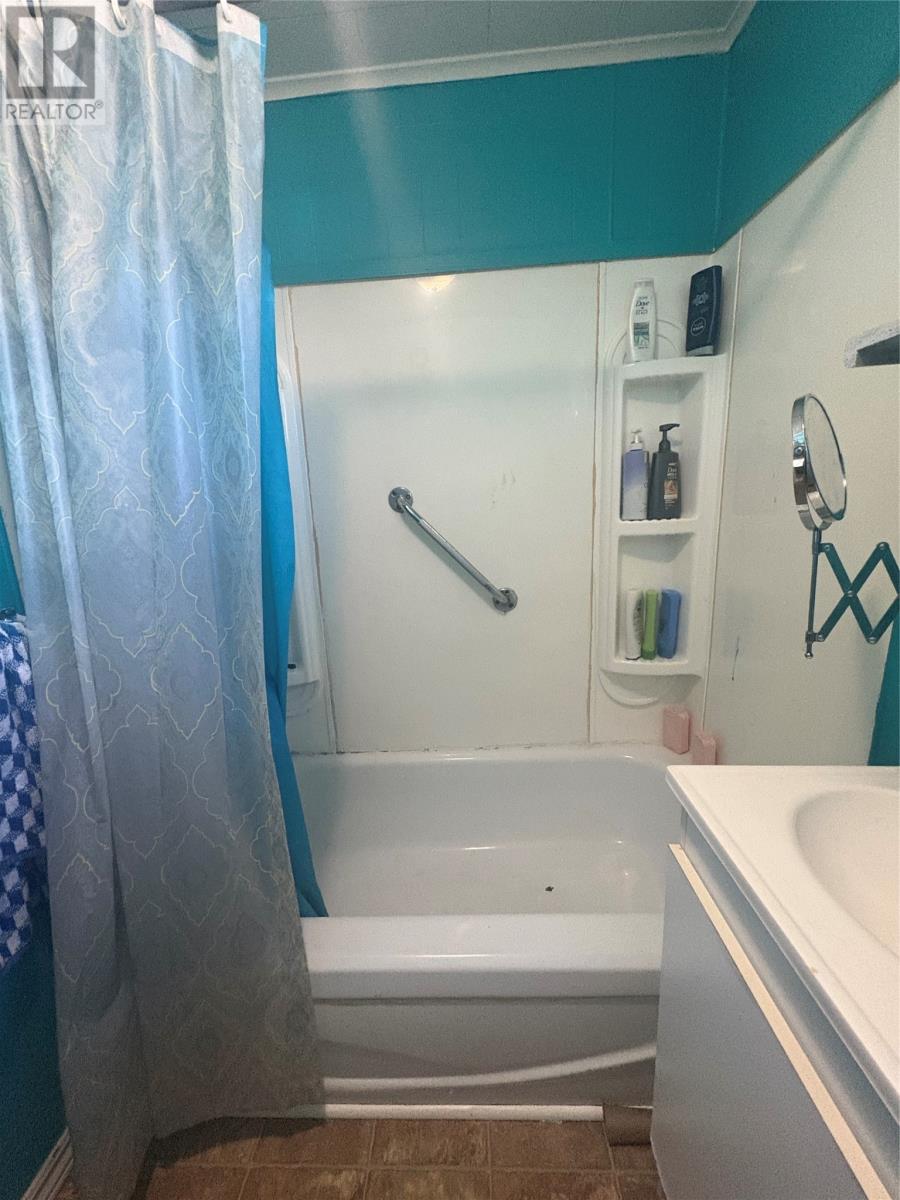 42 Poplar Road, Corner Brook, Newfoundland & Labrador  A2H 4T7 - Photo 10 - 1291385