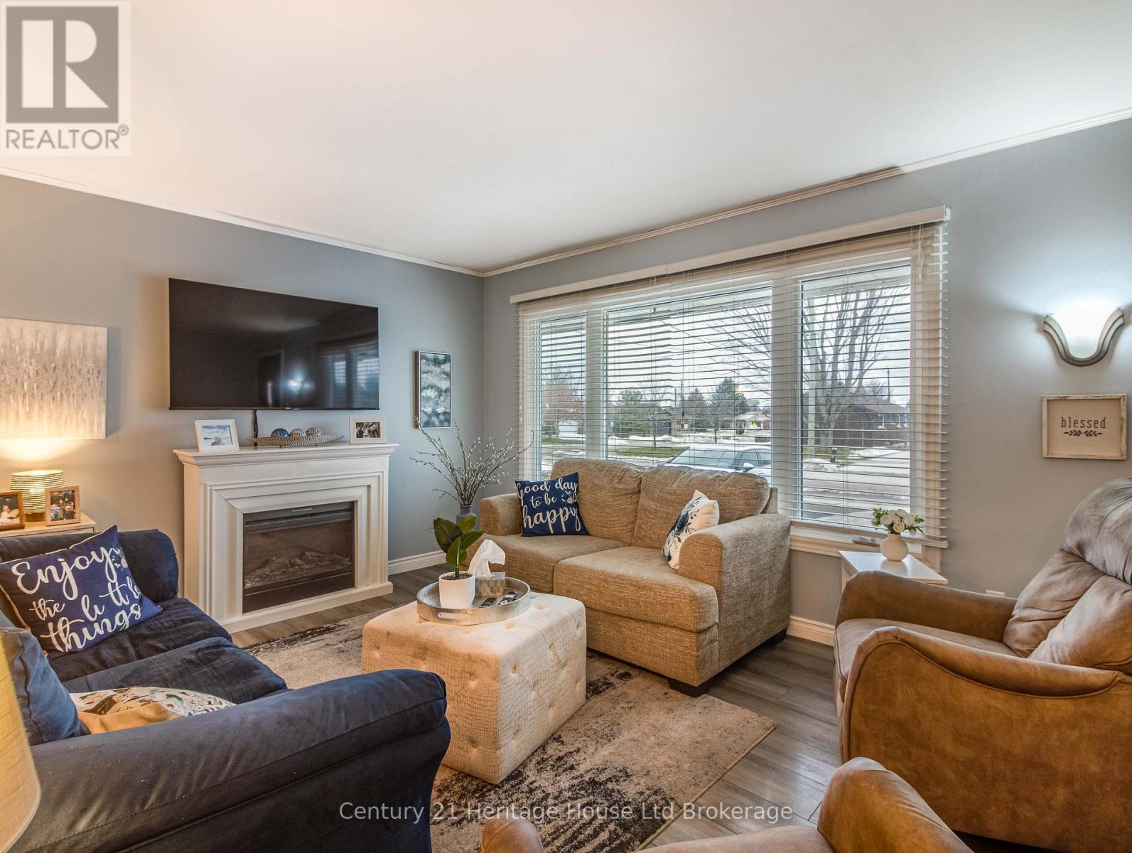 1064 Sovereign Road, Woodstock, Ontario  N4S 5P2 - Photo 12 - X12685630