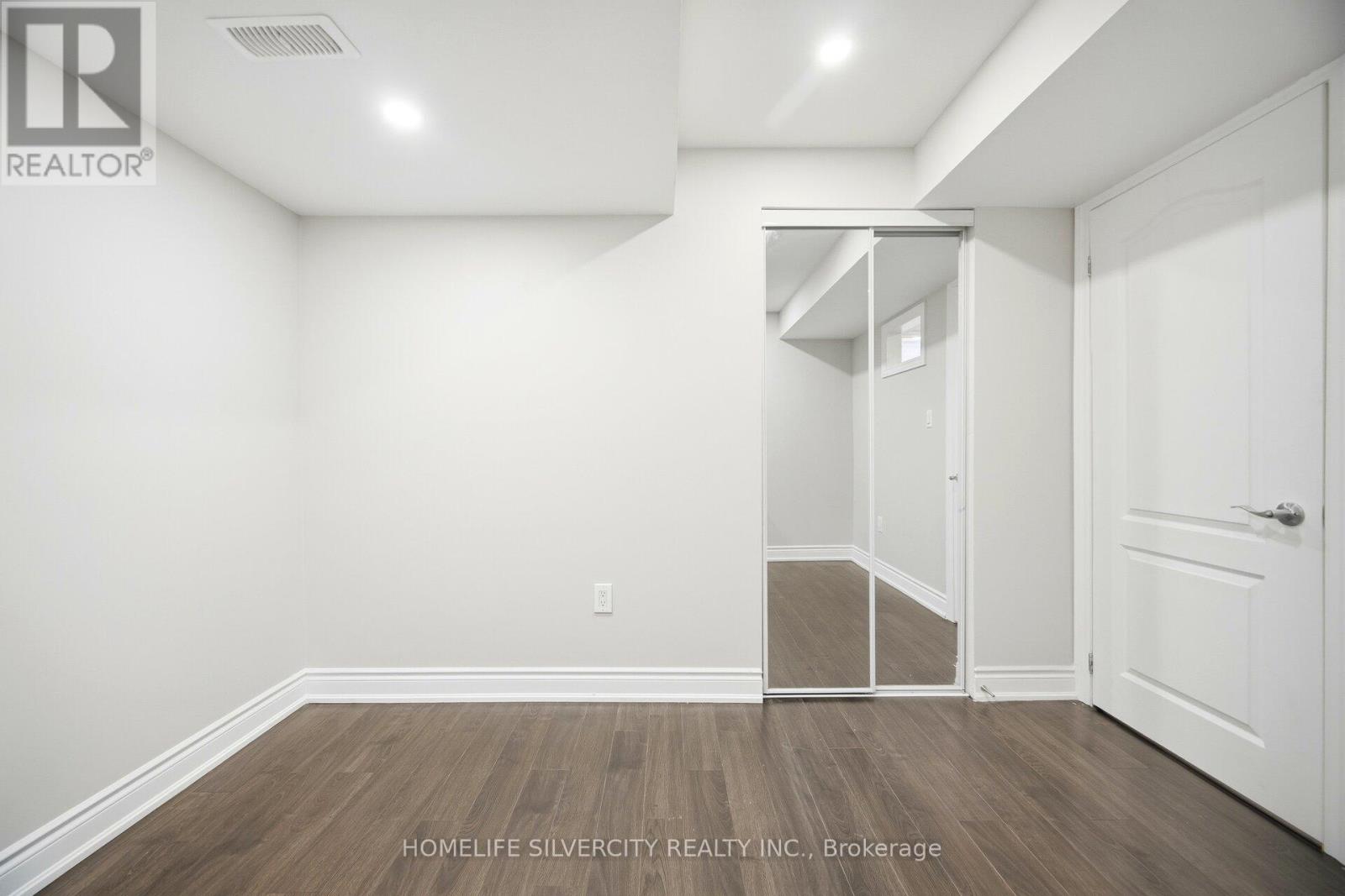 28 Dolobram Trail, Brampton, Ontario  L4A 4Y1 - Photo 24 - W12683814