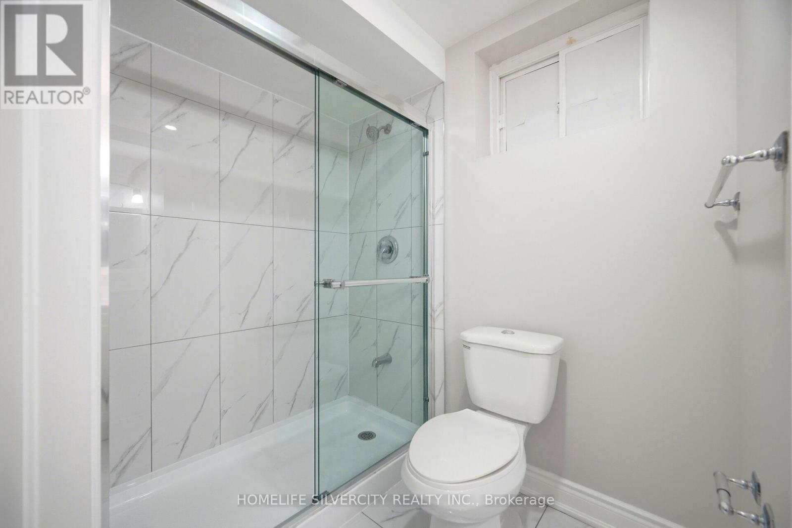 28 Dolobram Trail, Brampton, Ontario  L4A 4Y1 - Photo 25 - W12683814