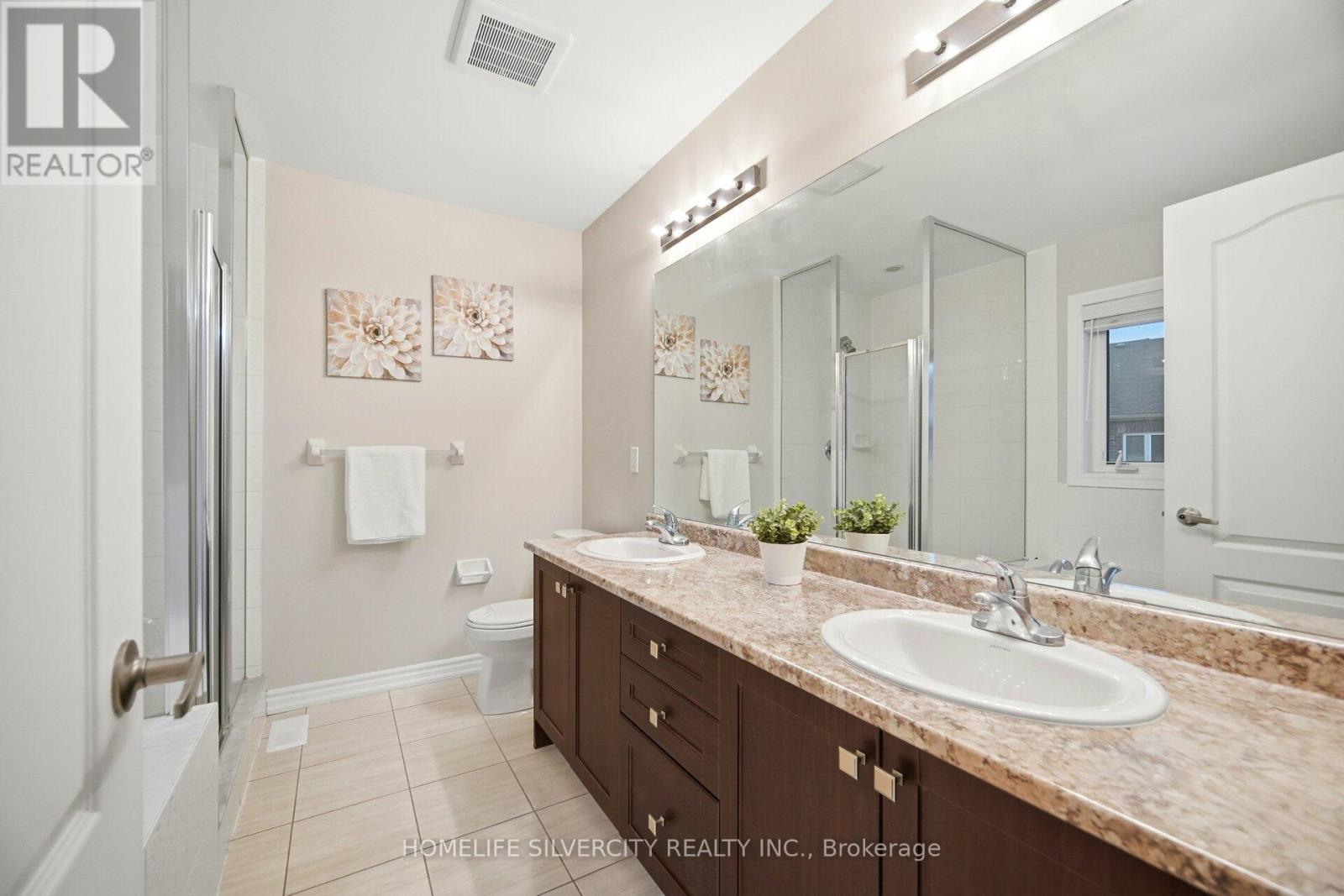 28 Dolobram Trail, Brampton, Ontario  L4A 4Y1 - Photo 16 - W12683814