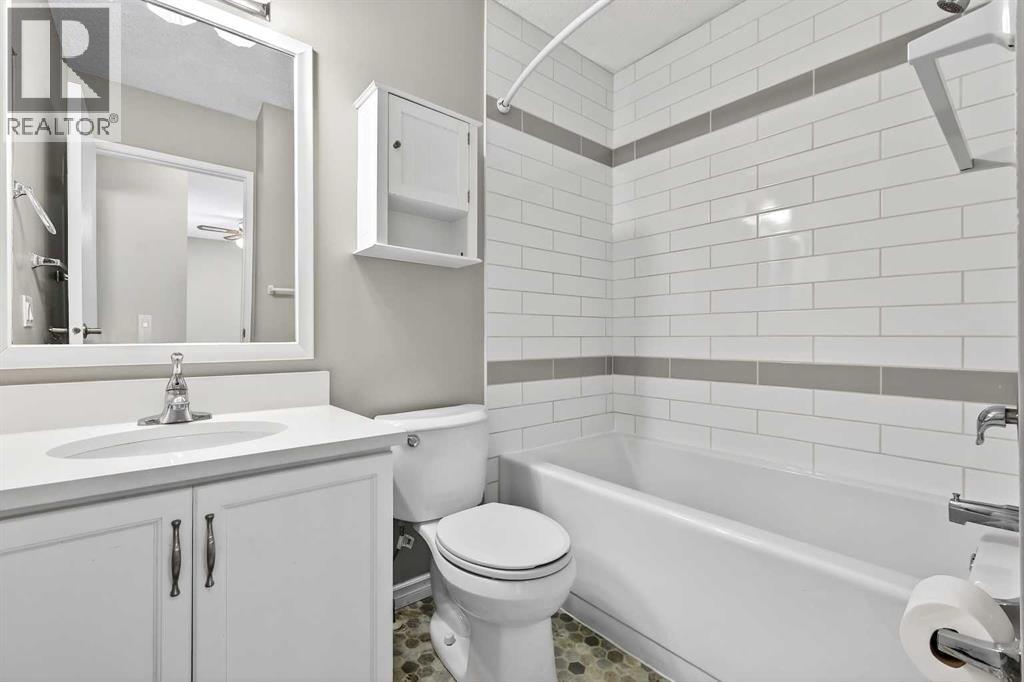 171 Deerfield Drive Se, Calgary, Alberta  T2J 7B7 - Photo 16 - A2278339