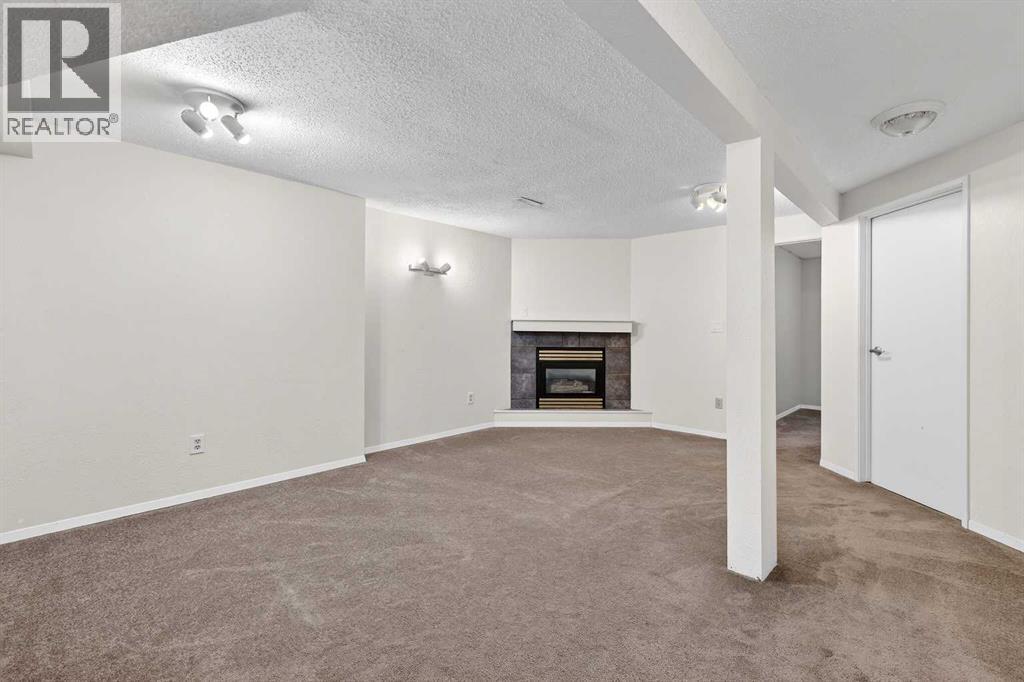 171 Deerfield Drive Se, Calgary, Alberta  T2J 7B7 - Photo 19 - A2278339