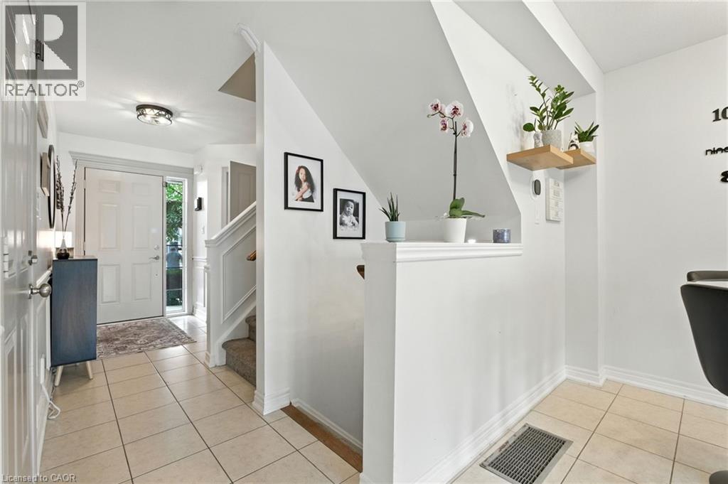 247 Fall Fair Way, Binbrook, Ontario  L0R 1C0 - Photo 39 - 40797654