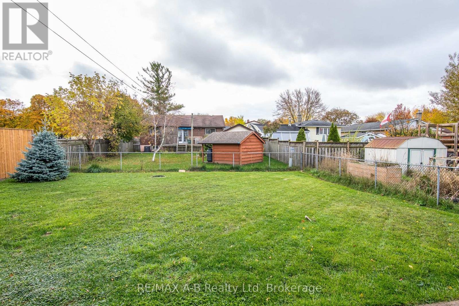 149 Norfolk Street, Stratford, Ontario  N5A 3Y7 - Photo 34 - X12685578