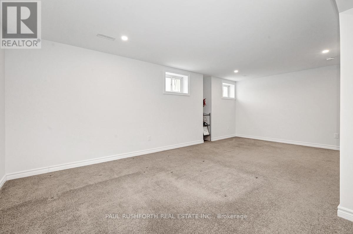 770 Cope Drive, Ottawa, Ontario  K2S 2P9 - Photo 25 - X12679586