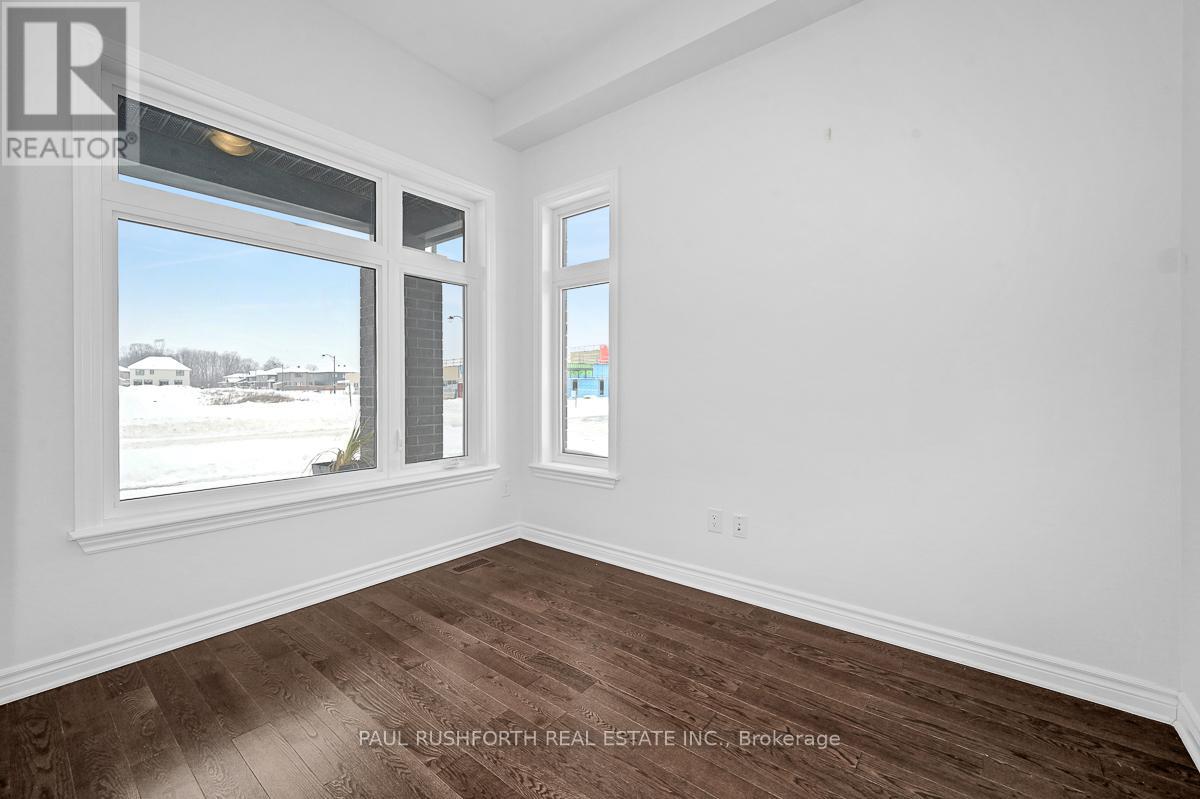 770 Cope Drive, Ottawa, Ontario  K2S 2P9 - Photo 13 - X12679586