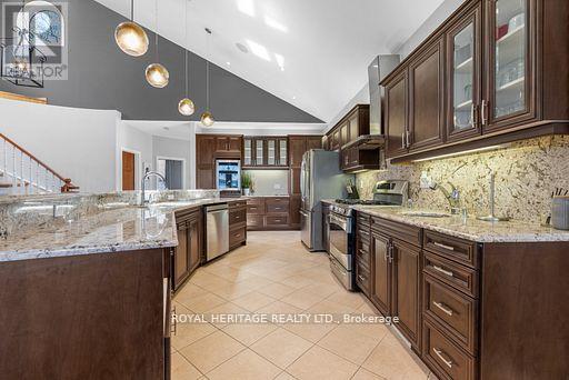 34 Hills Road, Kawartha Lakes, Ontario  K0M 1A0 - Photo 13 - X12685584