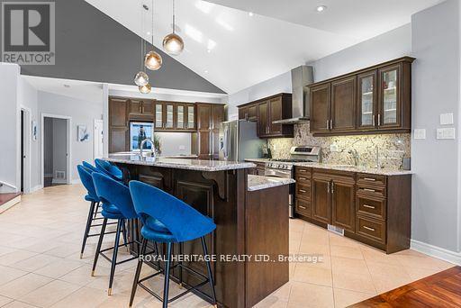 34 Hills Road, Kawartha Lakes, Ontario  K0M 1A0 - Photo 14 - X12685584