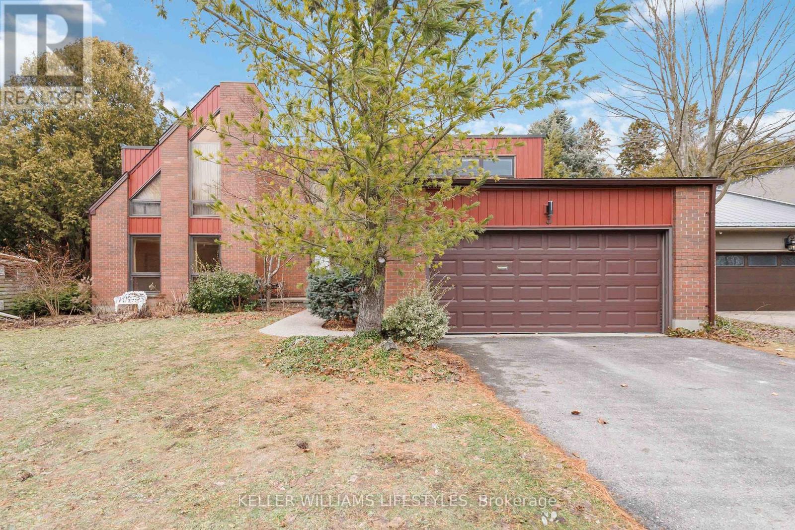 3 SHAVIAN COURT, London North, Ontario