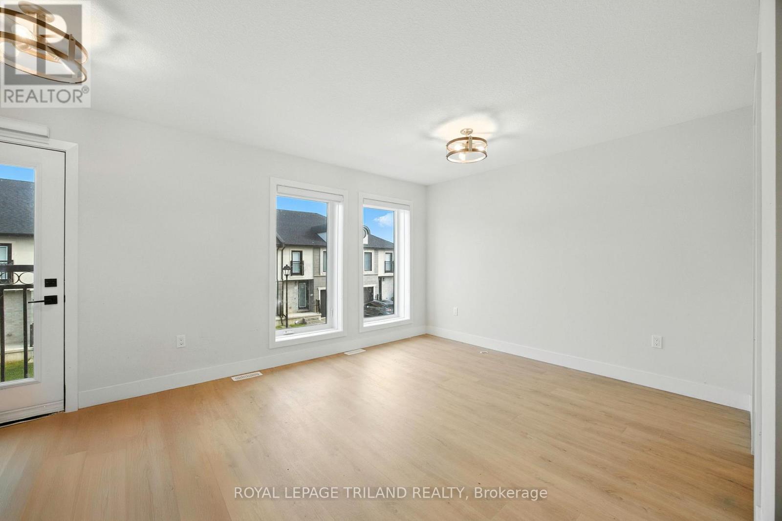 28 - 1870 Aldersbrook Gate, London North, Ontario  N6G 3X4 - Photo 11 - X12685632